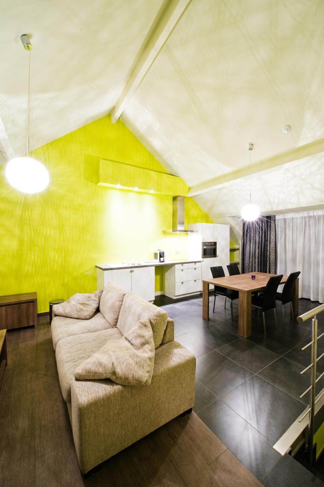 B&B Villa Curtricias Kortessem Kültér fotó