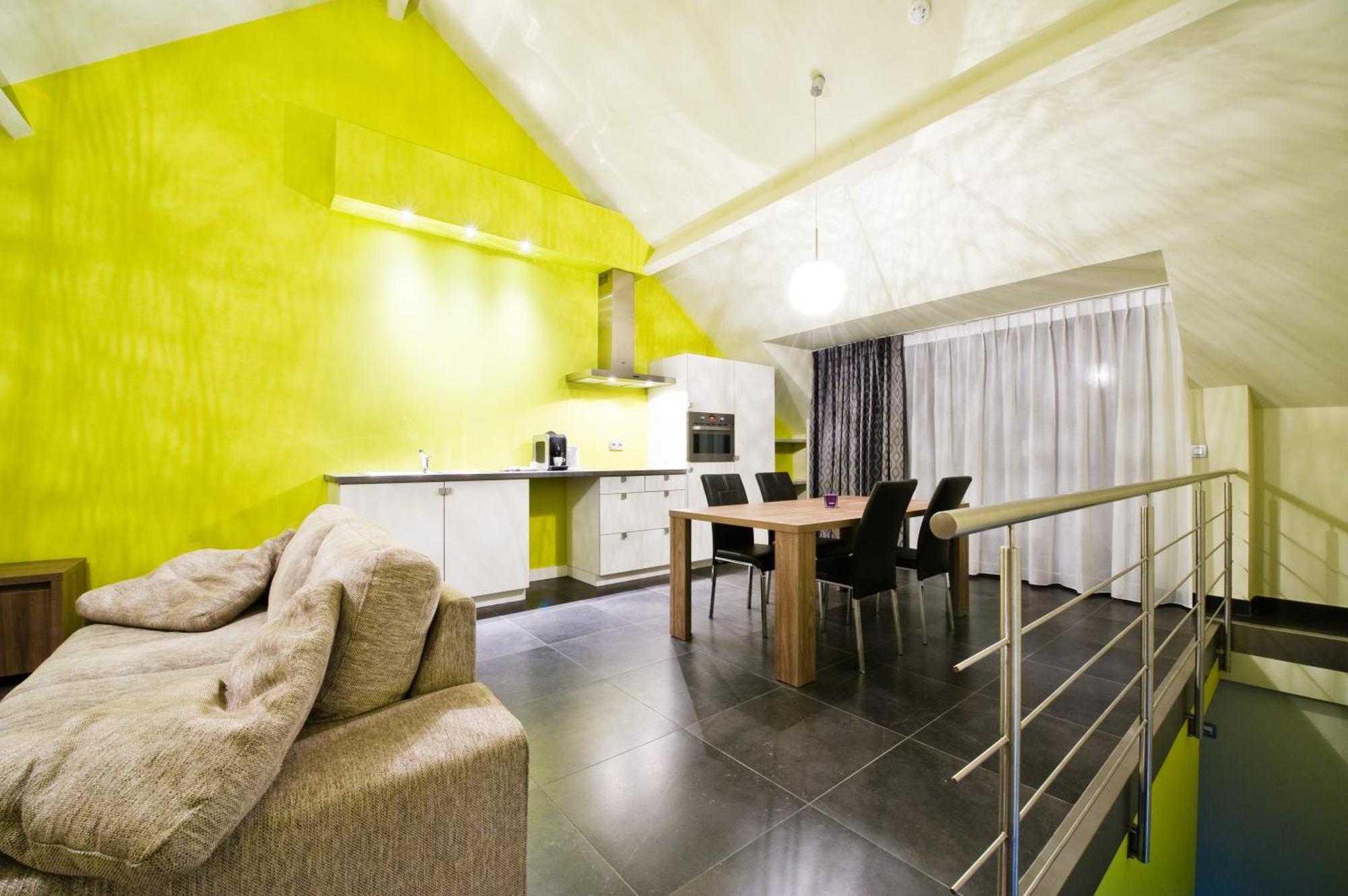 B&B Villa Curtricias Kortessem Kültér fotó