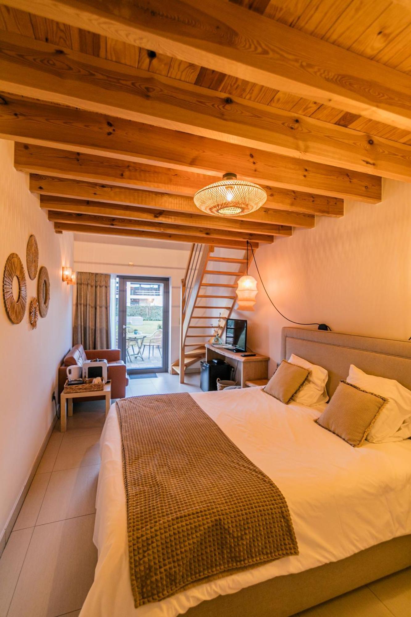 B&B Villa Curtricias Kortessem Kültér fotó